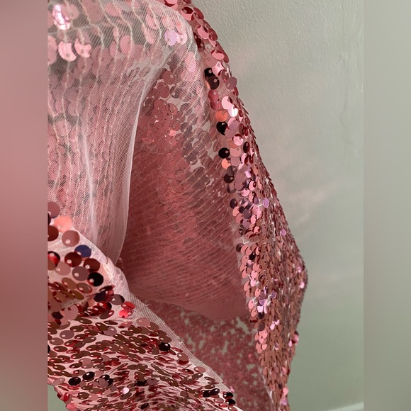 Pink beads detail sequin dress - Picture 4 of 9